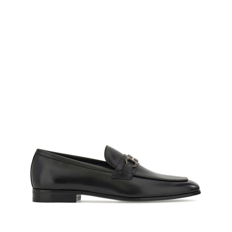 Gancini Detail Leather Loafer|7.5