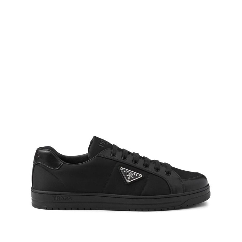 Triangular Logo Decoration Re-Nylon Leather Low Top Sneakers