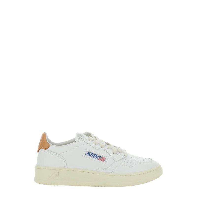 ‘Medalist’ White Low Top Sneakers with Logo Patch on Tongue and Side in Leather Woman Low Top Sneakers